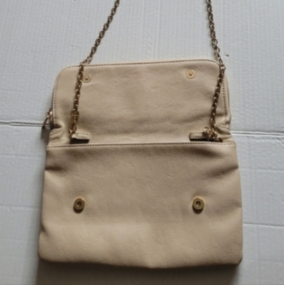 Aldo Chain Strap Handbag Cream Color With Beads - Picture 6 of 16